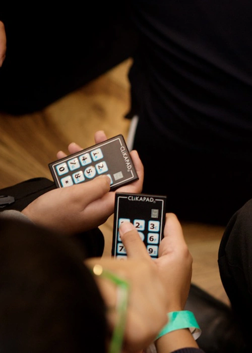 أجهزة التصويت